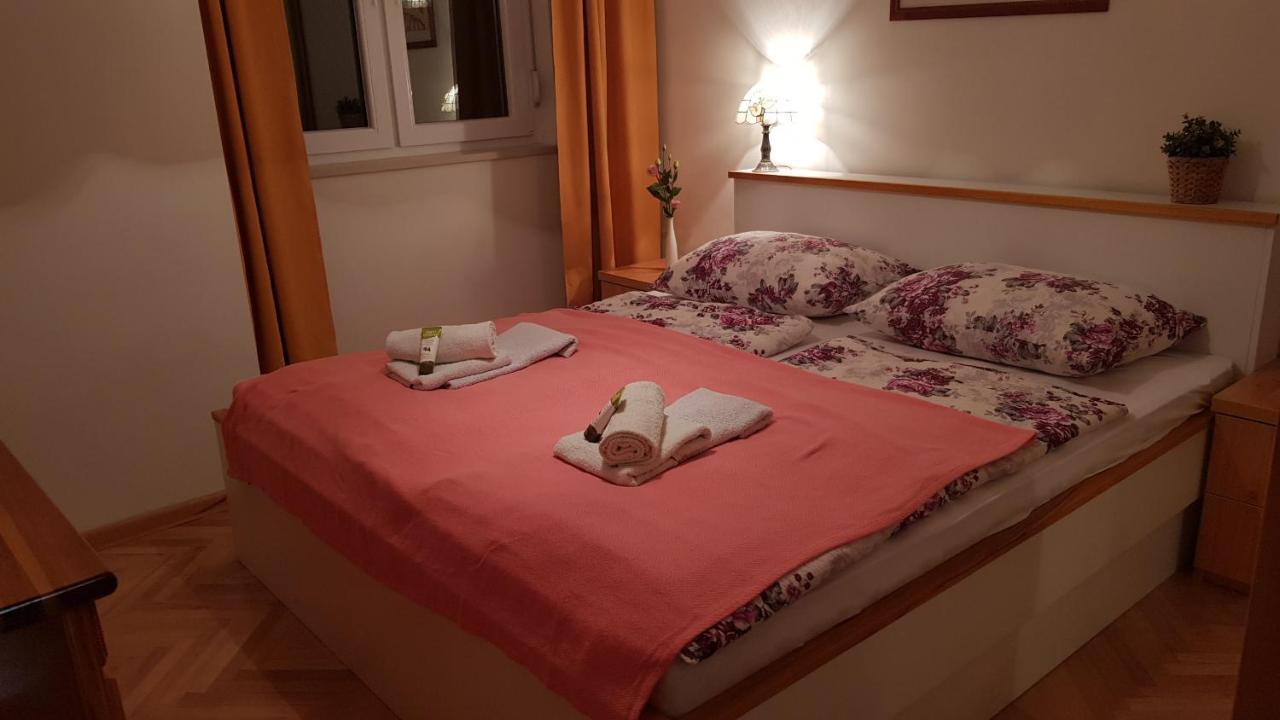 Galeria Nura Apartment Mostar Luaran gambar